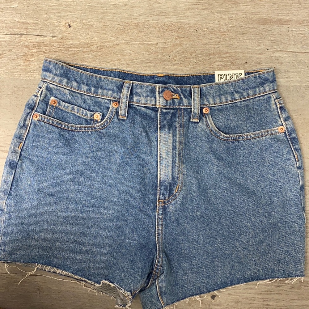 NEW Pink high waisted cut off shorts size 28